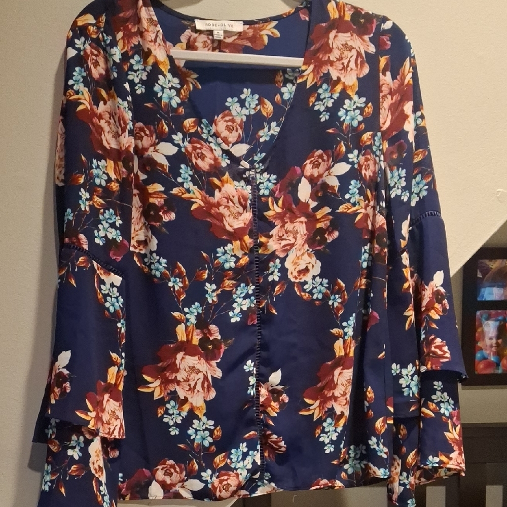 Rose & Olive Floral Print Blouse in Navy and Pink